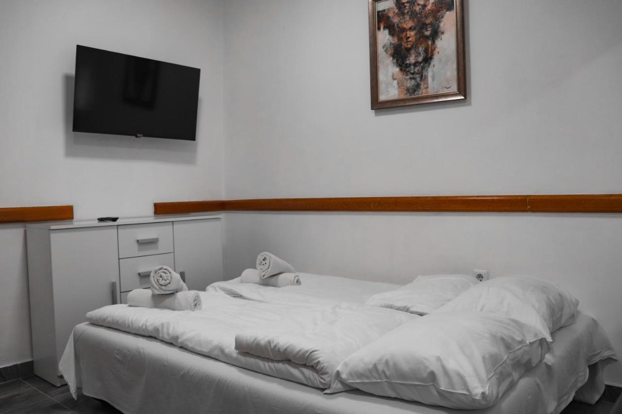 Stan Na Dan Sebastijan Apartma *